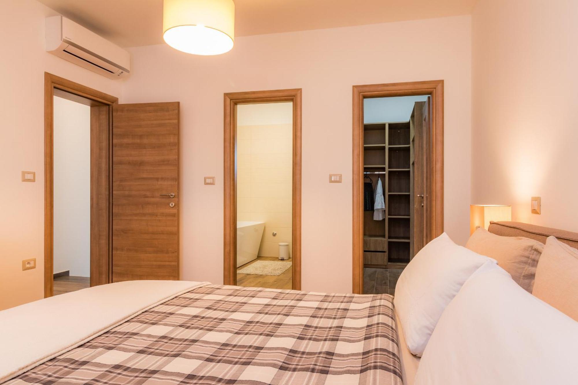 Villa Roma Near Pula For 6 People With Private Pool Jadreški Eksteriør billede