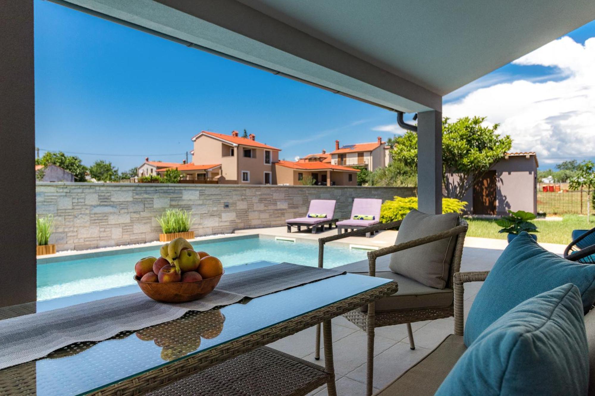 Villa Roma Near Pula For 6 People With Private Pool Jadreški Eksteriør billede